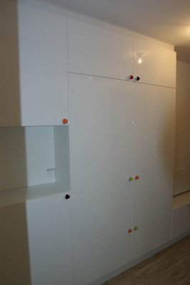 Placard d'entrée avec niche