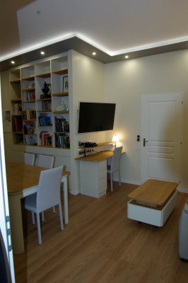 Bibliothèque et bureau