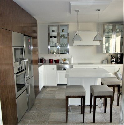 Vue d'ensemble de la cuisine