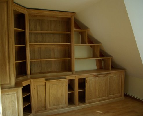 Bibliothèque en chêne ciré