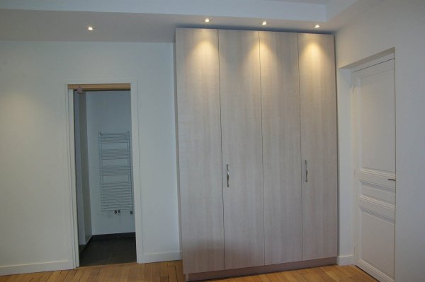 Façades en placage structuré