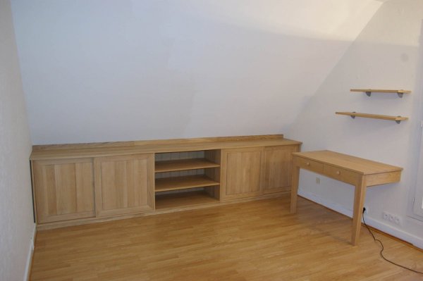 Meuble sous-pente et bureau