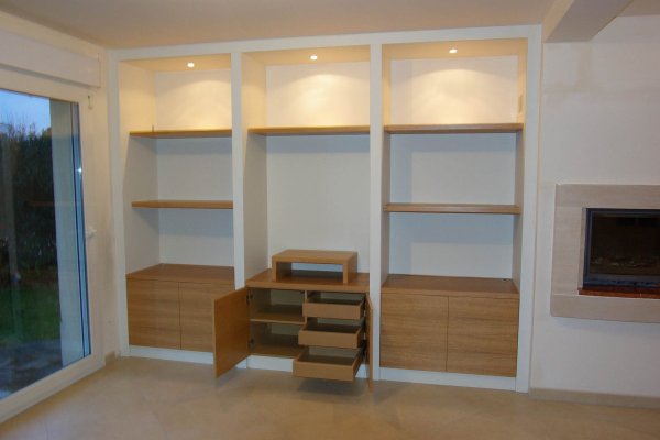 Bibliothèque chêne ouverte